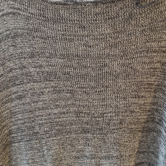 Lululemon wrap - Picture 2 of 4